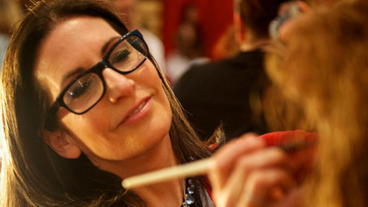 Bobbi Brown, aki természetességet hozott a smink világába