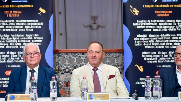 Mester Tamás: A fesztivállal párbeszédet kezdeményezünk a művészet nyelvén