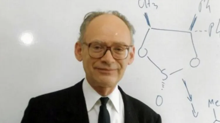 Gyermekként a náci üldöztetés elől bujkált – 95 évesen Nobel-díjat kapott Henri B. Kagan