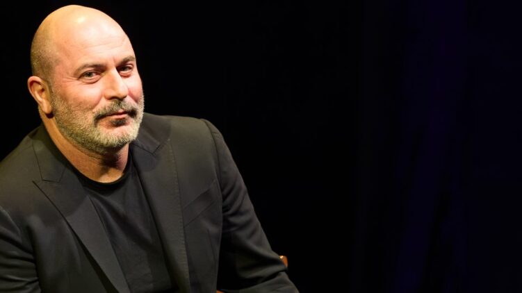 „Van remény a békére” – Lior Raz több száz ember előtt beszélt Budapesten